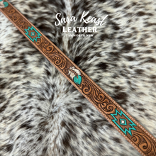 Load image into Gallery viewer, Feather tooled belt 33”