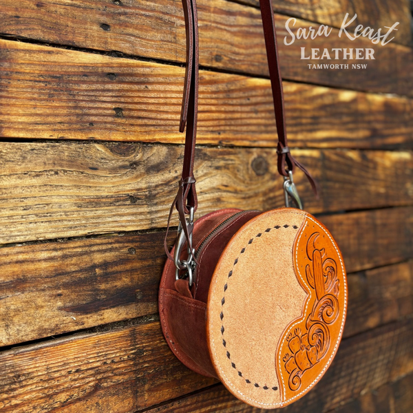 Desert Nights Round Bag