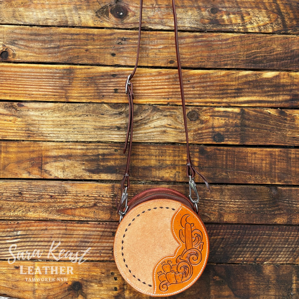 Desert Nights Round Bag