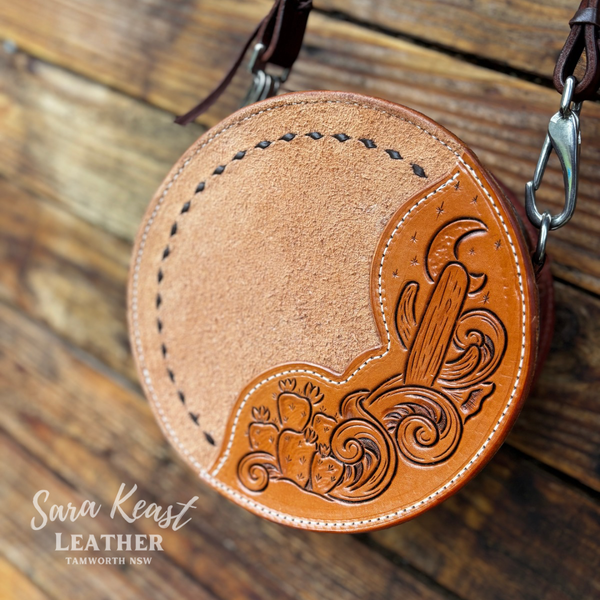 Desert Nights Round Bag