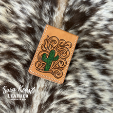 Load image into Gallery viewer, Mini Flip Card Wallet- Cacti
