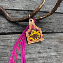 Load image into Gallery viewer, Sunflower Keyring
